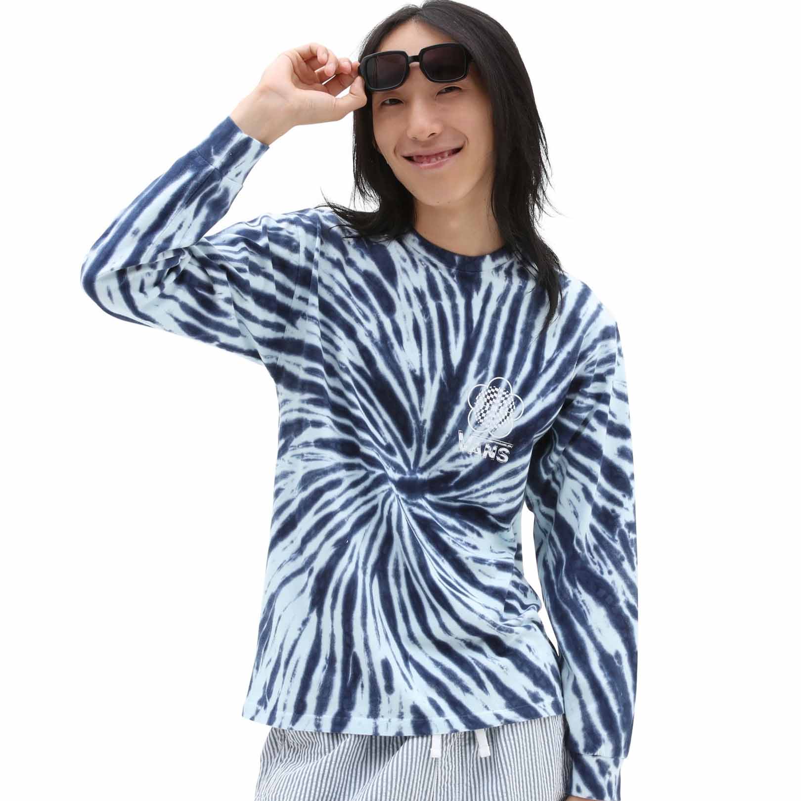 Scattered tie dye ls tee